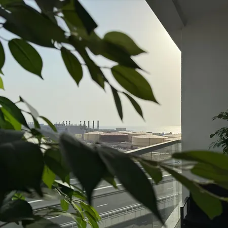 Warm Cozy Partial Sea View Apt In Dubai Marina With Modern Gym & Pool, Steps To Jbr Beach, Marina Walk & Metro المظهر الخارجي الصورة