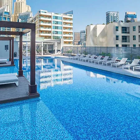Warm Cozy Partial Sea View Apt In Dubai Marina With Modern Gym & Pool, Steps To Jbr Beach, Marina Walk & Metro المظهر الخارجي الصورة