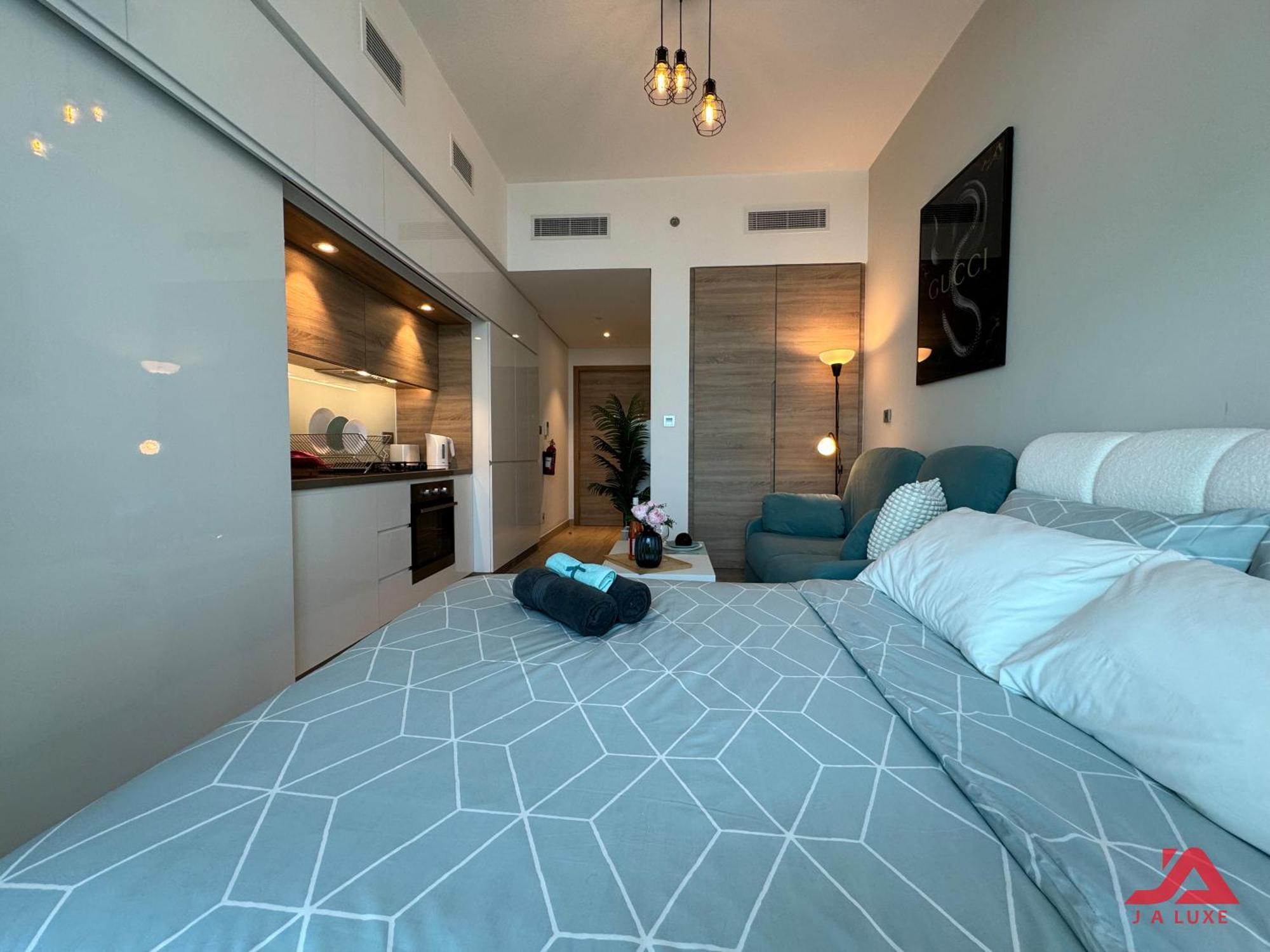 Warm Cozy Partial Sea View In Marina With Modern Gym & Pool, Steps To Jbr Beach, Marina Walk & Metro شقة دبي