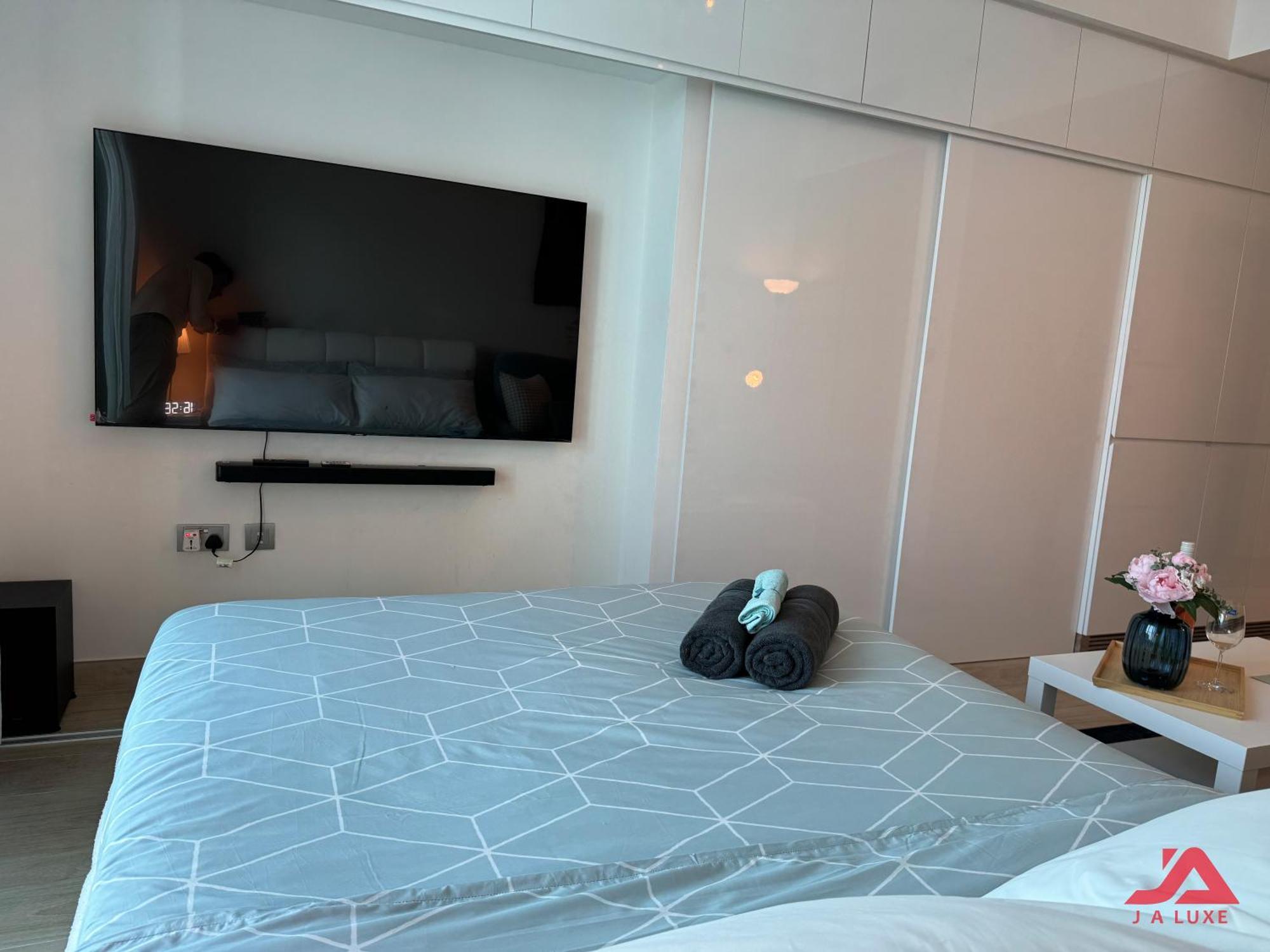 Warm Cozy Partial Sea View In Marina With Modern Gym & Pool, Steps To Jbr Beach, Marina Walk & Metro شقة دبي